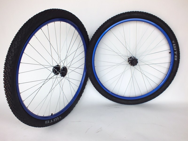 NEW COLORED MOUNTAIN BIKE WHEELS 29ER 29" DISC WITH TIRES FAN29SPT